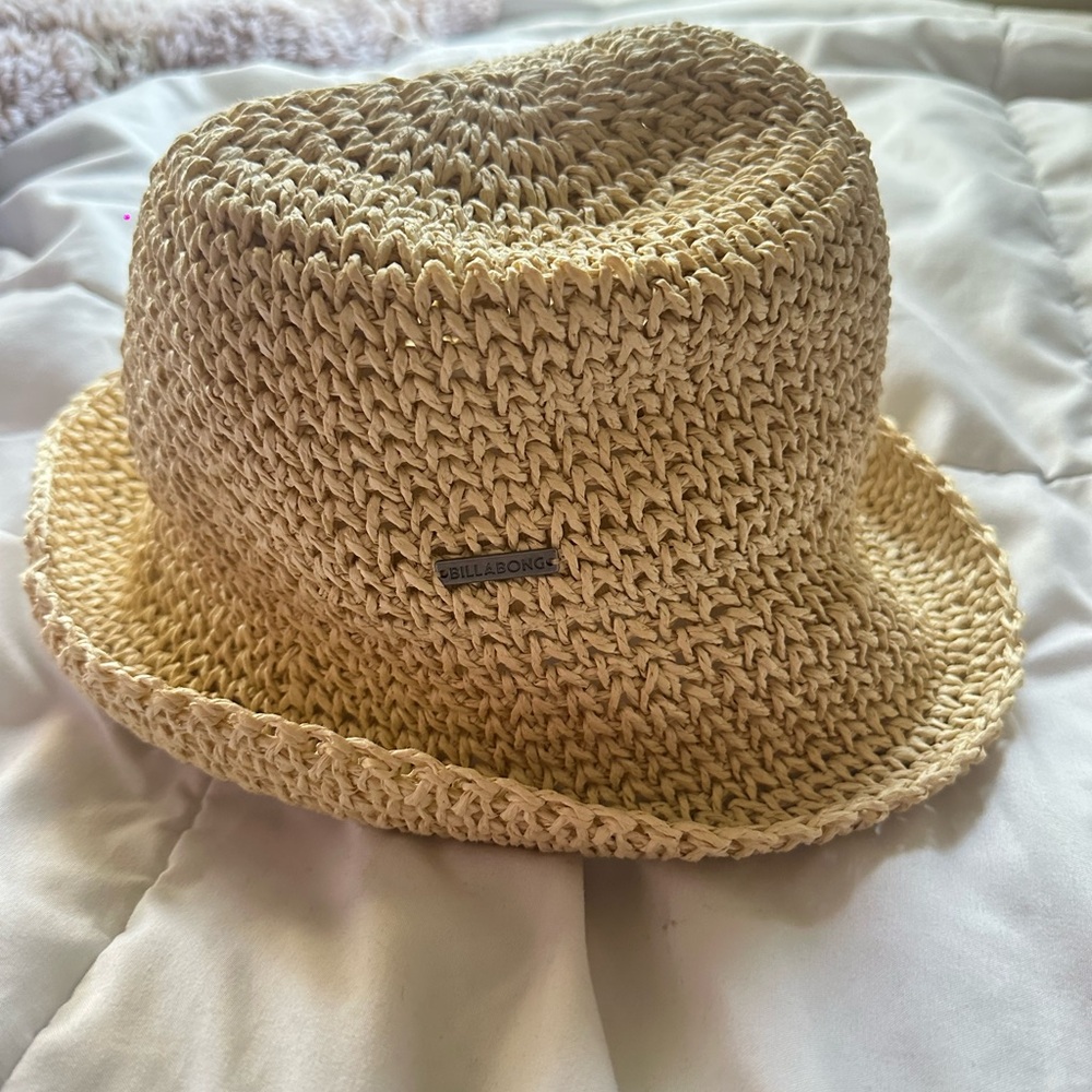 Women’s Billabong Tan Straw Hat